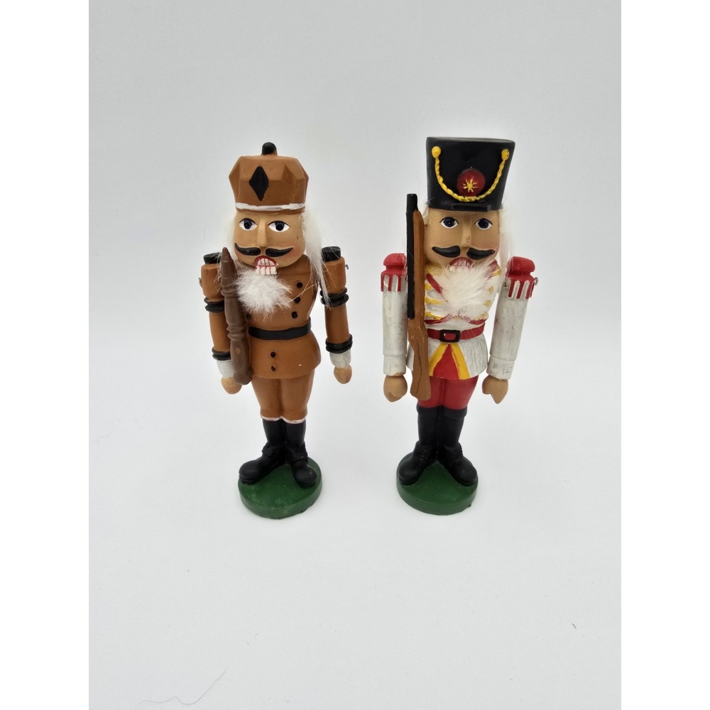 Set Of 2 Small 6"‎ Resin Nutcracker Figurines Moving Arms Swing Red Brown